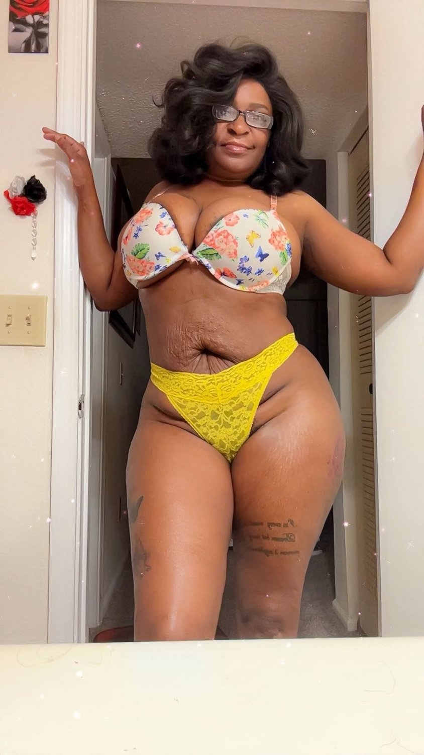 Nakia Brock 👅🍑 #OL5YIVQt