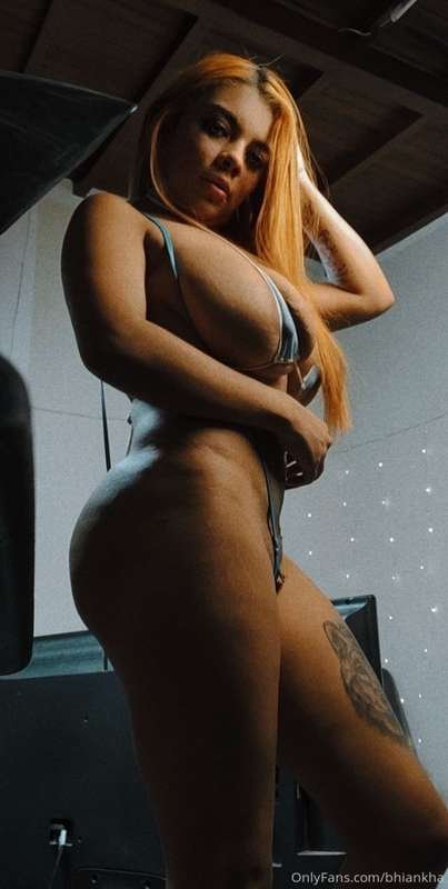 Naughty busty MILF 😍🍯🥭🍼🥯🔥 #lY7G3V0z