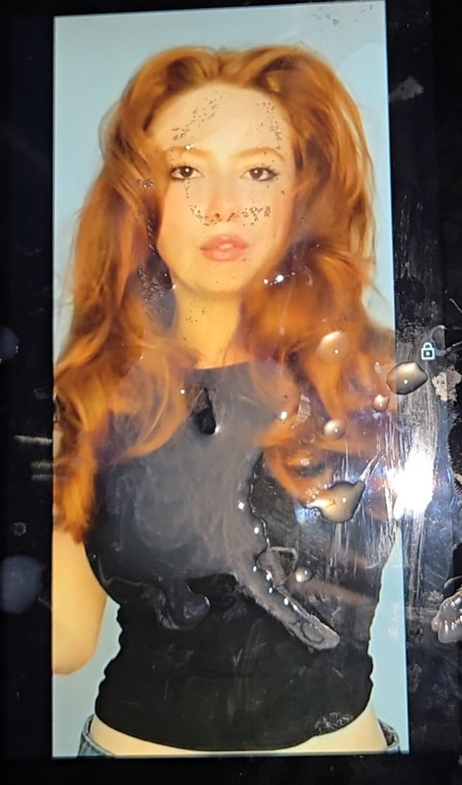 Francesca Capaldi Birthday Cumshots! #LK2s1EaL