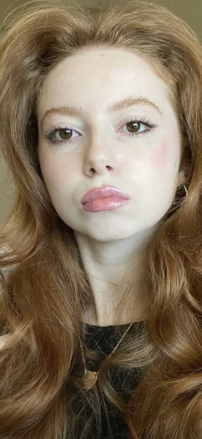 Francesca Capaldi Birthday Cumshots! #VZ6dc20Z