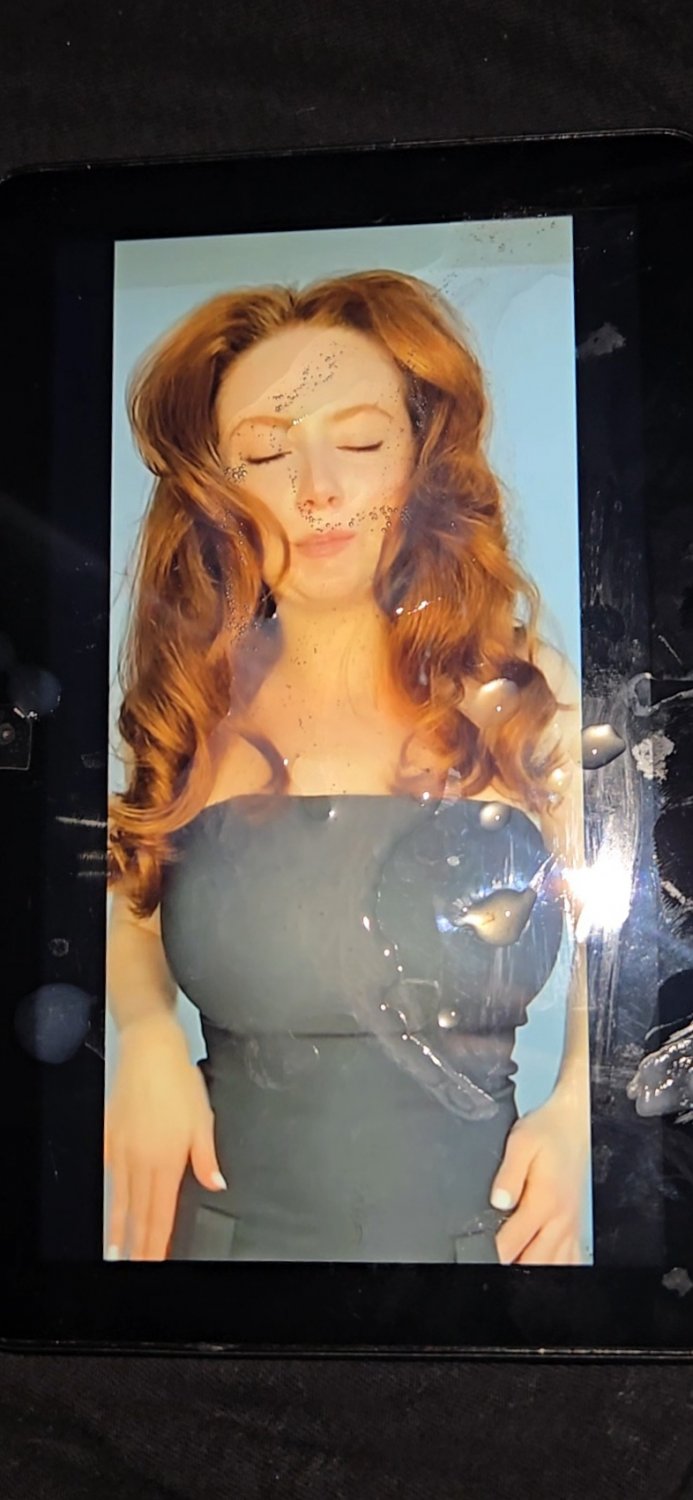 Francesca Capaldi Birthday Cumshots! #mVMPzyj4